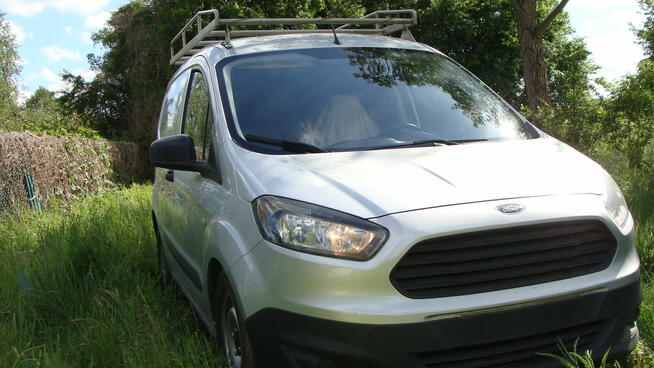 Ford Transit courier