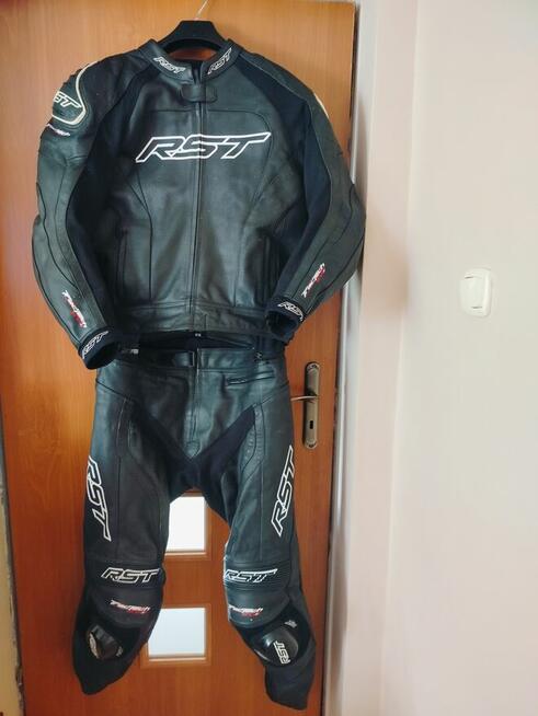 Sprzedam strój RST EVO TracTech. Stan bardzo dobry.