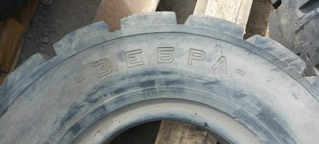 Używane, pełne opony do wózka widłowego Zebra 7.00-12