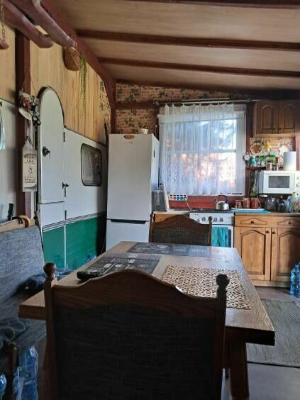 Extra lokalizacja - przyczepa z przybudówką