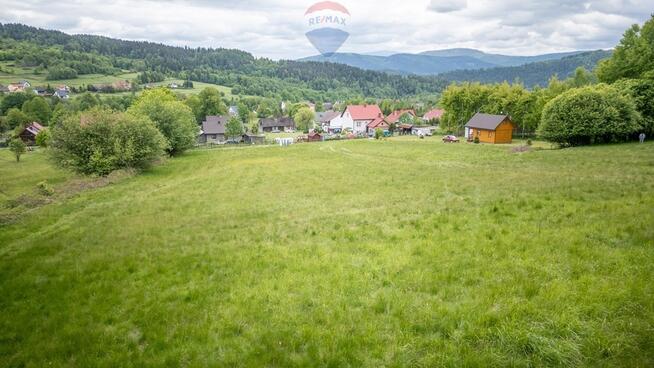 Widokowa działka w Krzeszowie