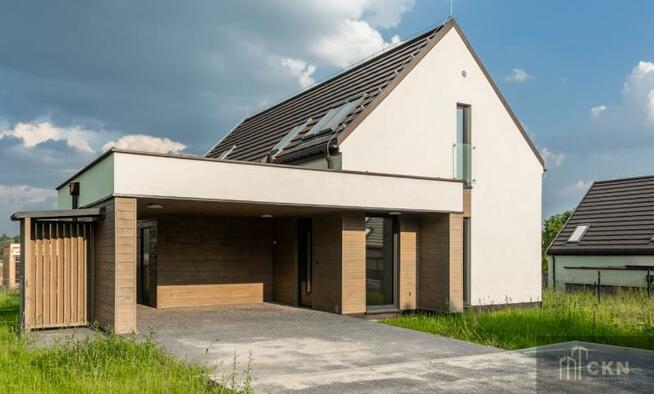 Dom Libertów gm. Mogilany, al. Jana Pawła II