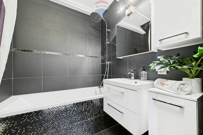 Przestronne 73 m² z balkonem, 4 pokoje