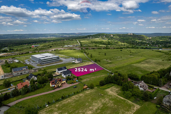 Piękna działka z widokiem na Zamek Tenczyn