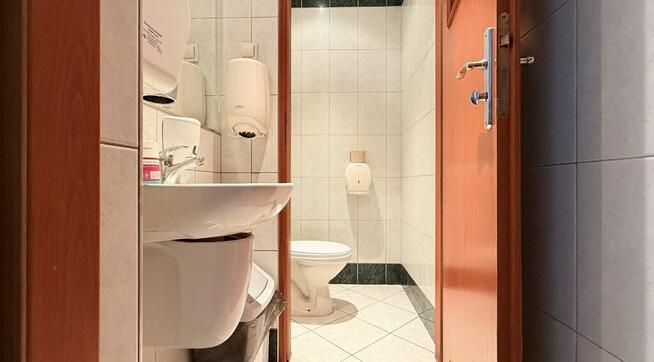 Biuro z magazynem do wynajęcia