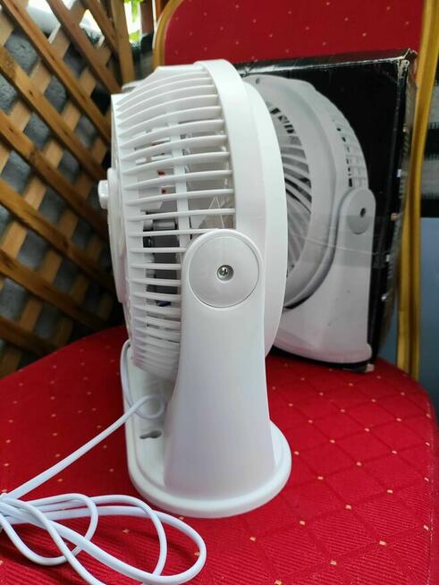 Wentylator Wiatrak Biały przenośny Venga stołowy VG VT 3003