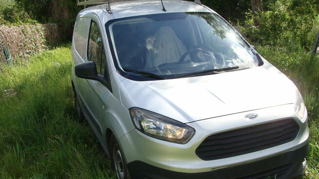 Ford Transit courier