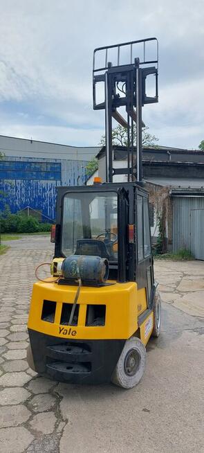 Wózek widłowy Yale GLP30
