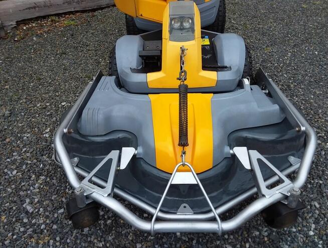 4x4 STIGA PARK RIDE ON LAWNMOWER o szerokości 125 cm