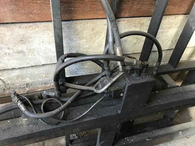 Paletyzer podwójny Szerokość 2000 mm.