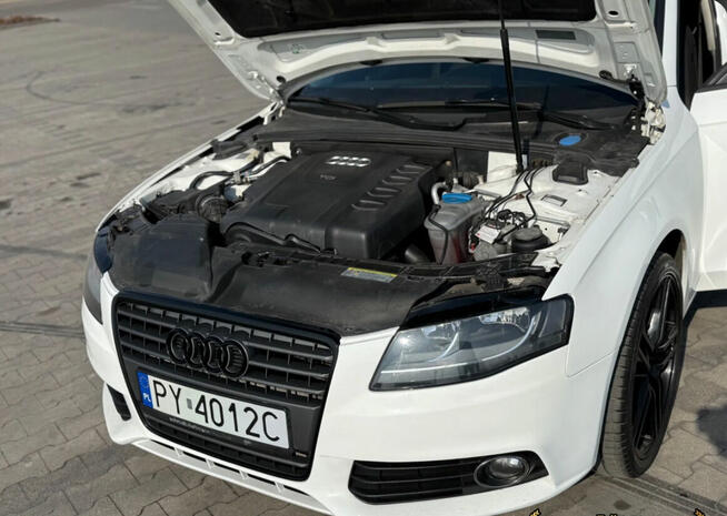 AUDI A4 Kombi, Szyberdach, 2.0 TDI, HAK