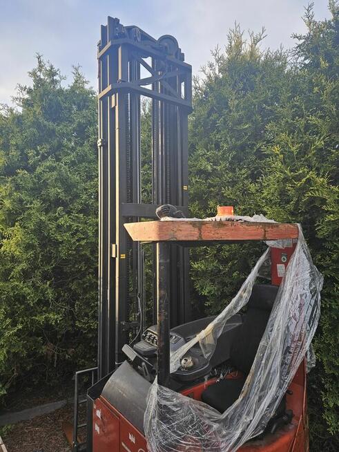 Wysoki maszt do wózka widłowego, ciągnika, z przesuwem.