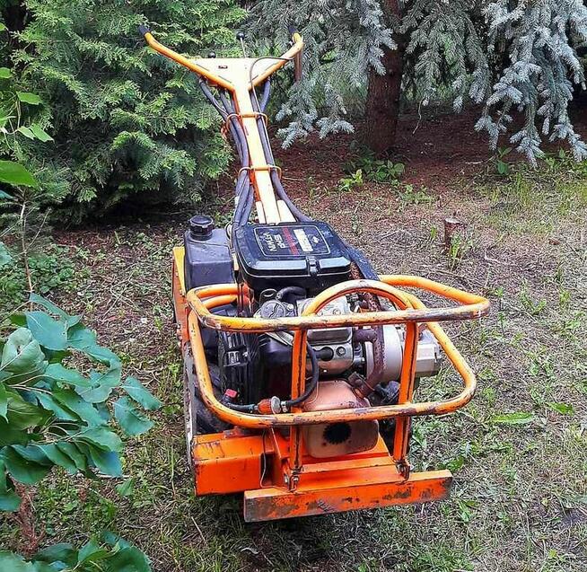 Glebogryzarka Spalinowa Profesjonalna BARRETO