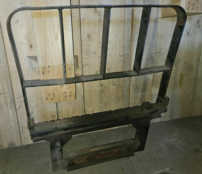 Maszt do wózka widłowego Wysokość podnoszenia 11,5 m.