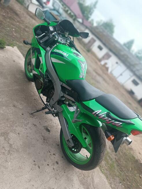 Kawasaki ninja zx6r