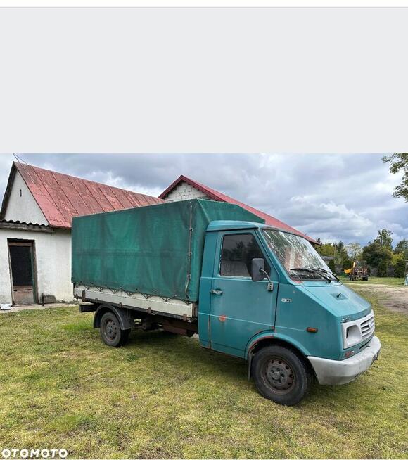 Usługi transportowe przewóz rzeczy towarów przeprowadzki