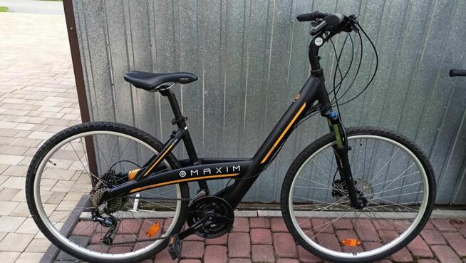 Rower Maxim ebike Locus 28 trekking/cross Bafang.roz.M-18