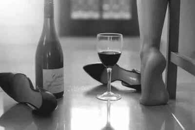 Chętnie pomogę dojrzałej pani