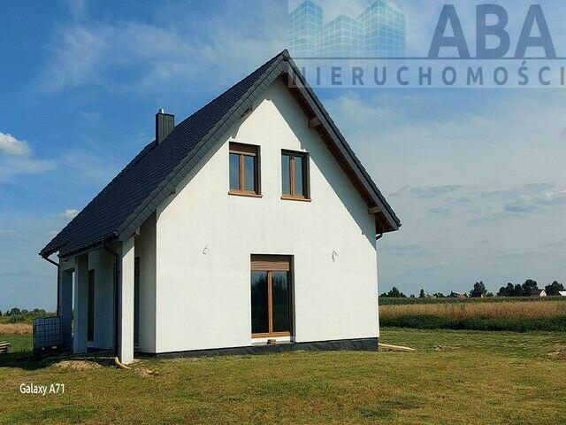 Sprzedam przestronny budynek mieszkalny z garażem - Rychwał