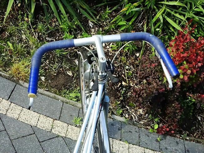 Francuski zabytkowy rower miejski Motobecane rama 22 koła 2