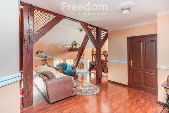 Dworek z duszą i historią – Sędławki, 1566 m²