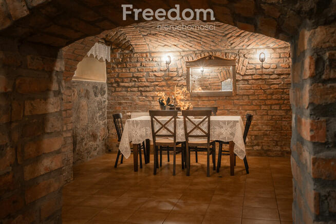 Dworek z duszą i historią – Sędławki, 1566 m²