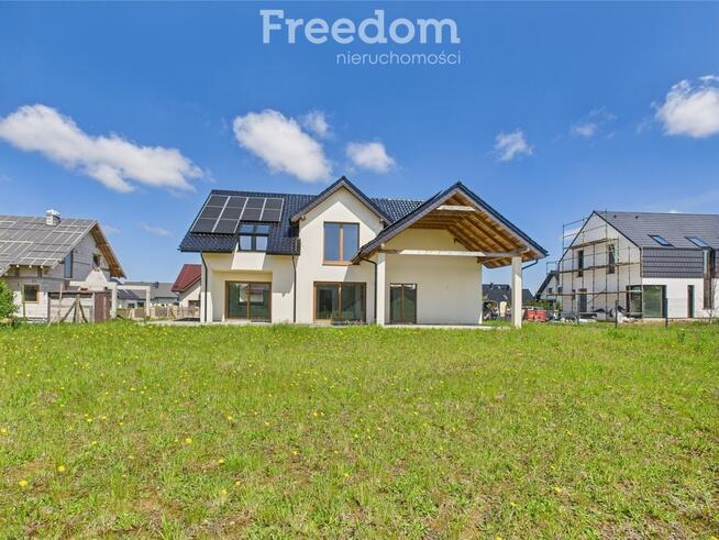 Energooszczędny dom z ogrodem blisko morza