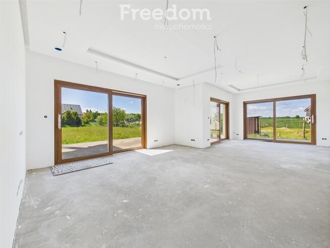 Energooszczędny dom z ogrodem blisko morza