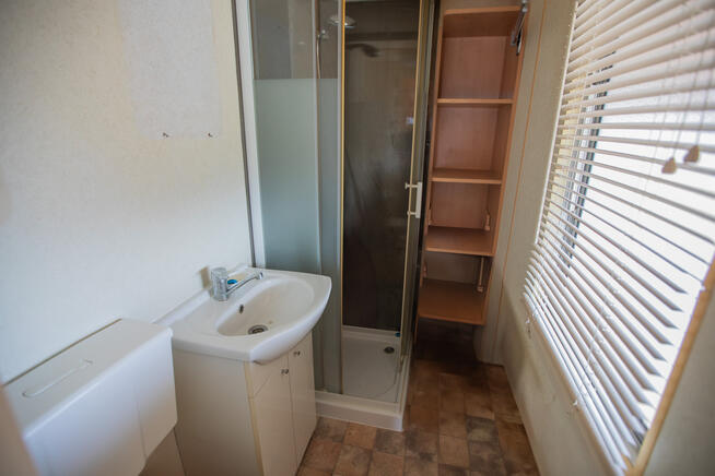 Domek letniskowy z dużą działką-Polichty!