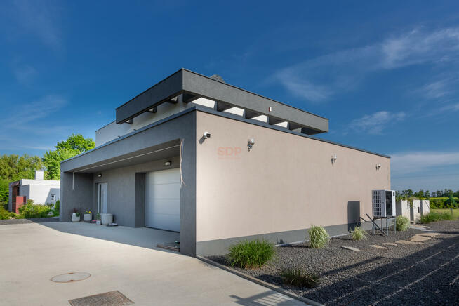 Dom Tyniec Mały gm. Kobierzyce, Ładna