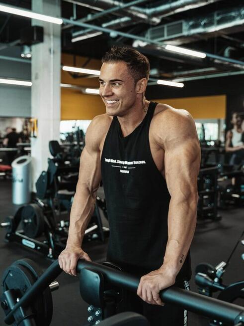 Adrian Marchewczyński - Trener Personalny i Dietetyk