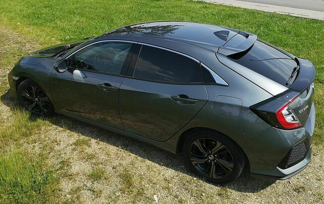 Komfortowy Hatchback ze sportowym zębem