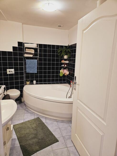 Mieszkanie inwestycyjne w bardzo dobrej lokalizacji.