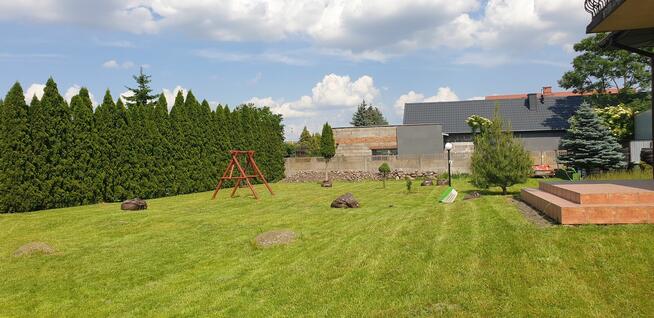 Ogrody Koszenie-Trawników-Wysokich-Traw