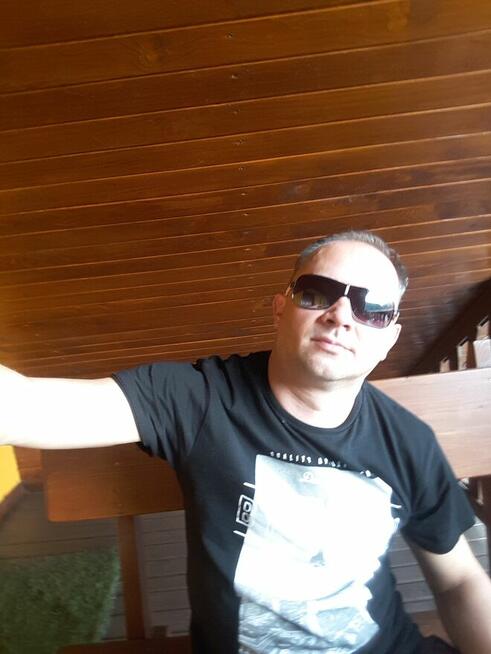 Poznam panie, pary i małżeństwa.