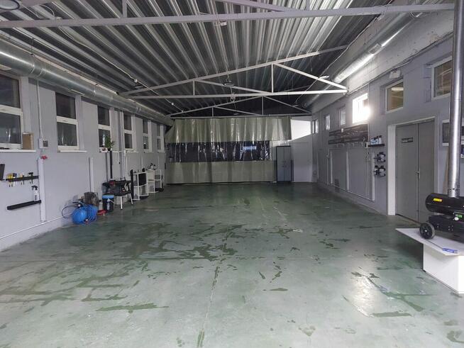 Sprzątanie Magazynów, hal , garaży,