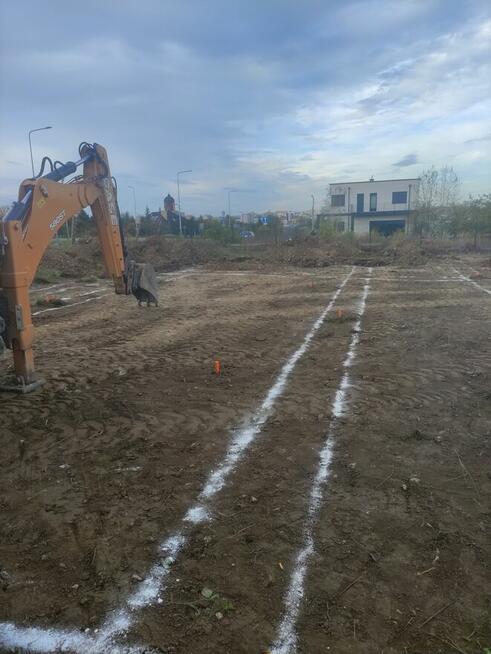 Profesjonalne usługi koparką 10T – prace ziemne | Kielce