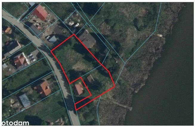 Działka z linią brzegową