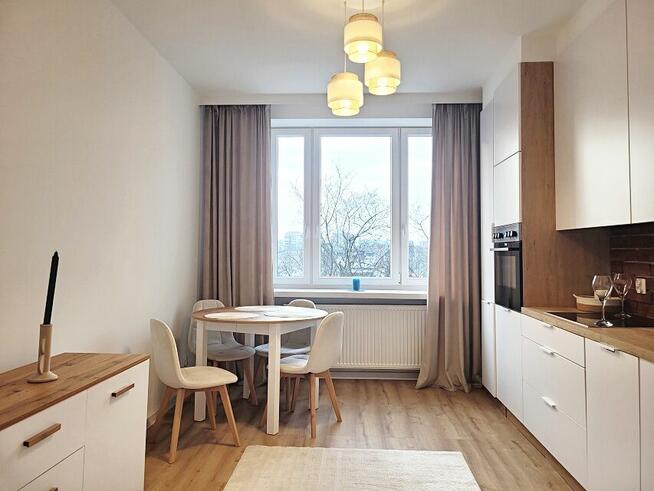 NOWA HUTA 2 POK. MIESZKANIE Z BALKONEM