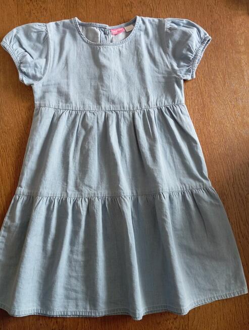 Sukienka nowa stan idealny rozmiar 110/116