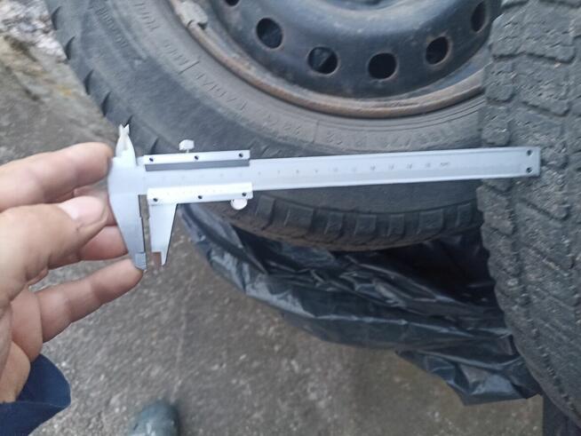 Sprzedam koła stalowe 4x98 z oponami wielosezonowymi 166/70/