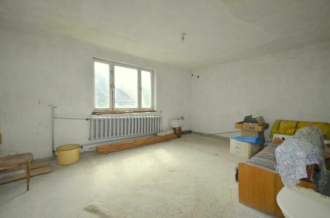 Sprzedam dom z dużą działką w Czelatycach