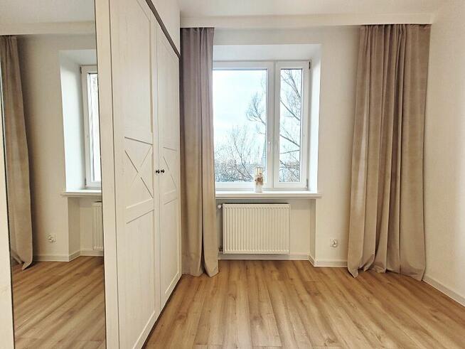 NOWA HUTA 2 POK. MIESZKANIE Z BALKONEM