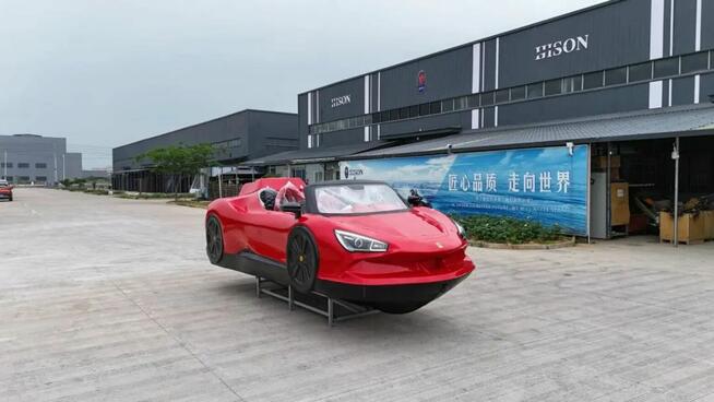 JetCar Hison 115 KM samochód jeżdżący po wodzie