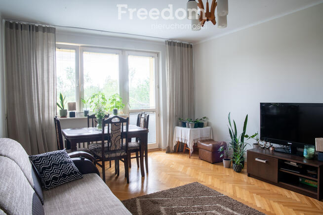 3 pokojowe mieszkanie 57 m2-Nowe Miasto nad Pilicą