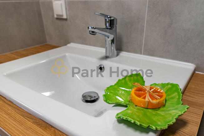 Dom Rakoniewice, Nowotomyska