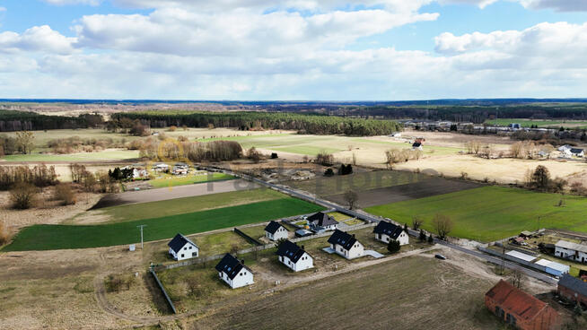 Dom Szczaniec, Adama Asnyka