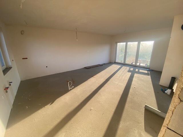 Gleźnowo house to be finished near a lake