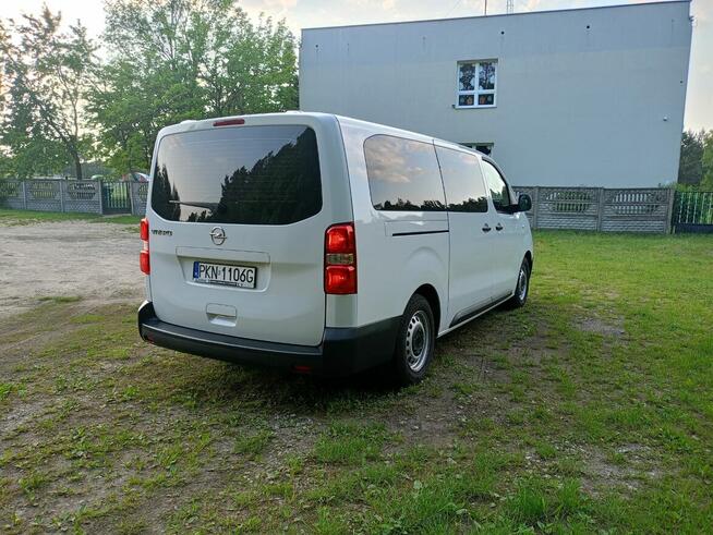 Opel Vivaro 9 osób