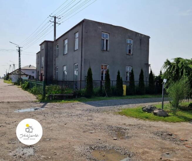 Uniwersalny obiekt inwestycyjny na sprzedaż – Tuchowicz,